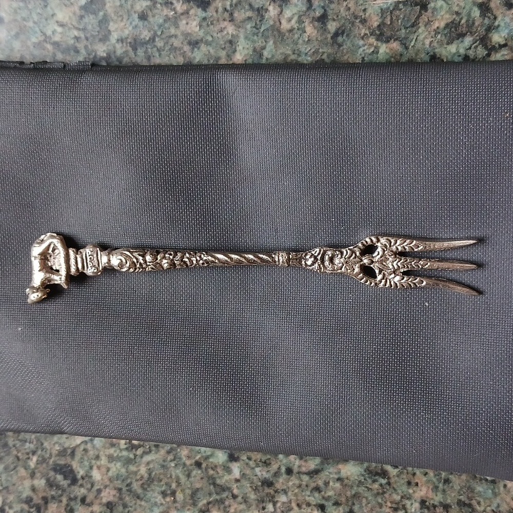 Kitchen Vintage Rossi Silver Olive/Pickel Fork